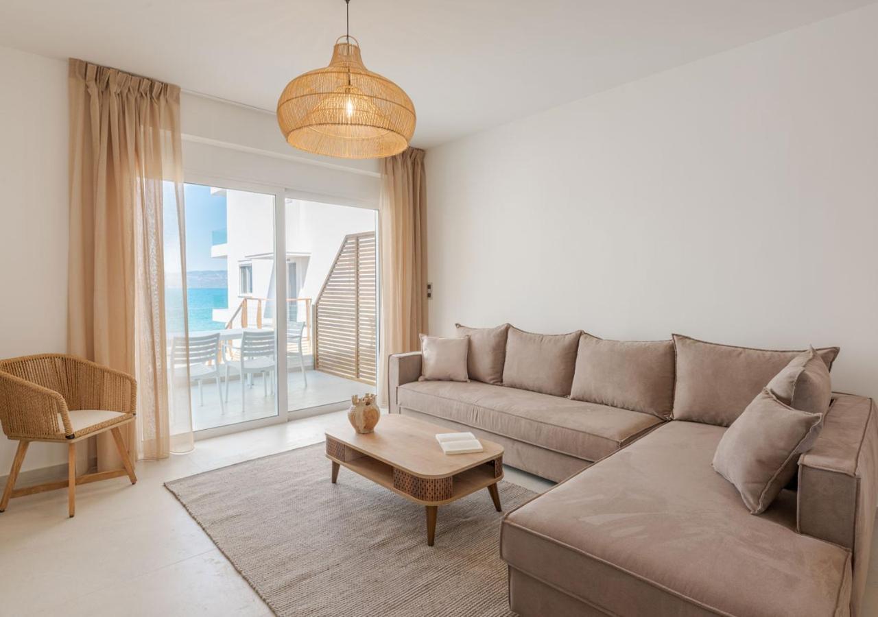 Costa Vasia Seaside Suites And Apartments 沃拉哈蒂 外观 照片