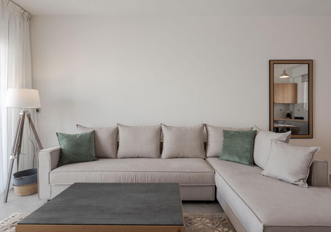 Costa Vasia Seaside Suites And Apartments 沃拉哈蒂 外观 照片