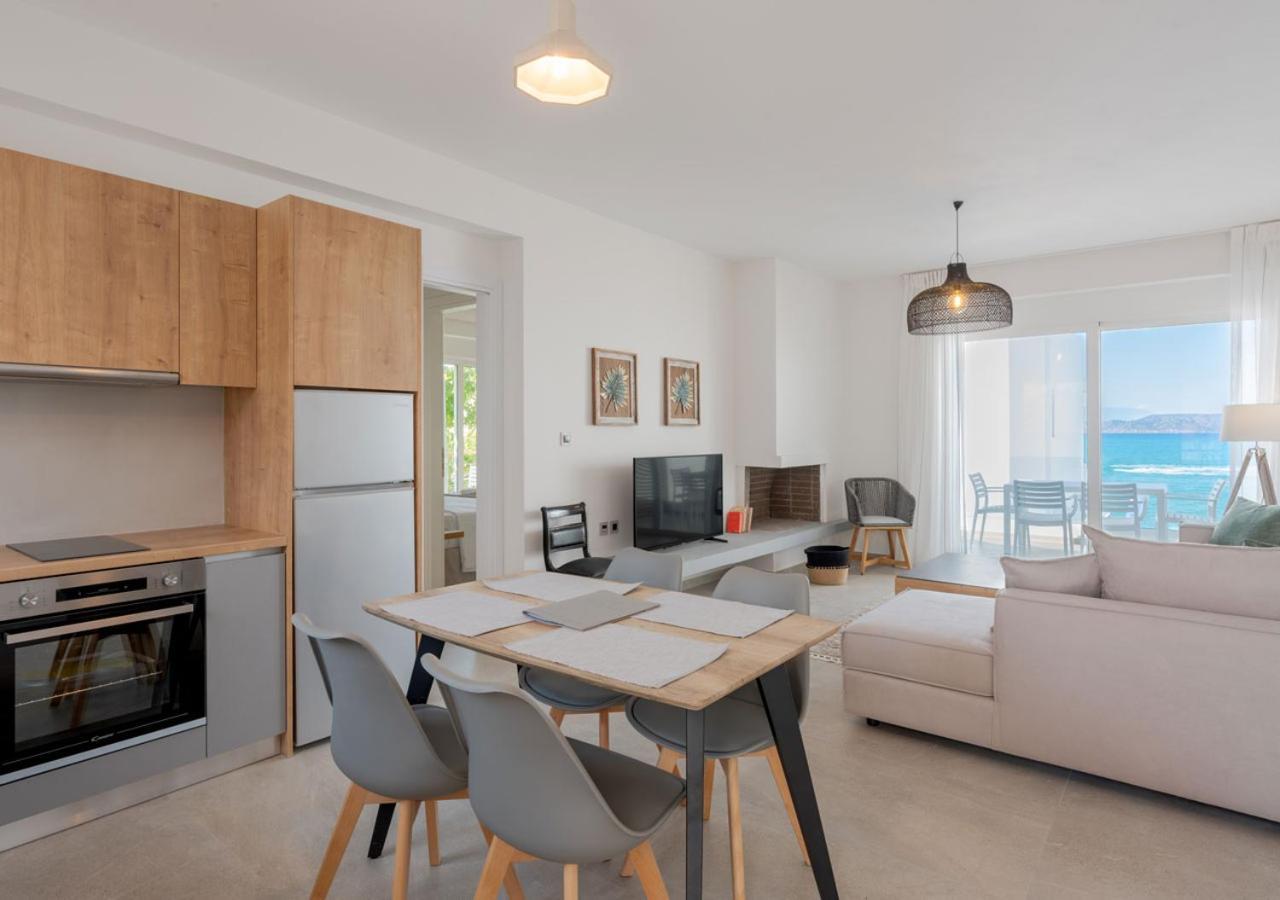 Costa Vasia Seaside Suites And Apartments 沃拉哈蒂 外观 照片