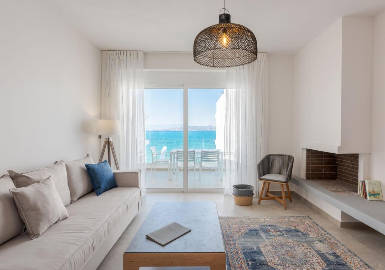 Costa Vasia Seaside Suites And Apartments 沃拉哈蒂 外观 照片